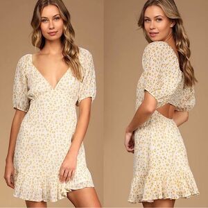 Lulus Flirtatious Fit White Floral Print Puff Sleeve Mini Dress